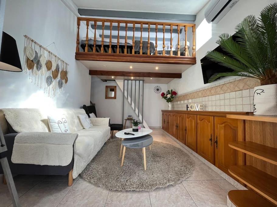 Location De Villa Numero 3 Renovee En Residence Ле-Баркарес Екстер'єр фото